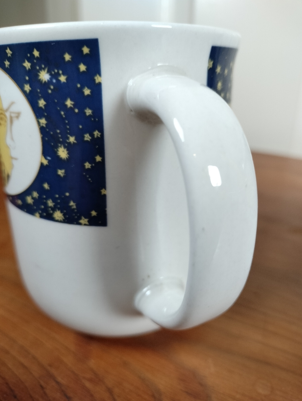 Vtg Oneida Galaxy Sun Moon Stars Stoneware Mugs Set of 5 Celestial Whimsigoth - Picture 10 of 12